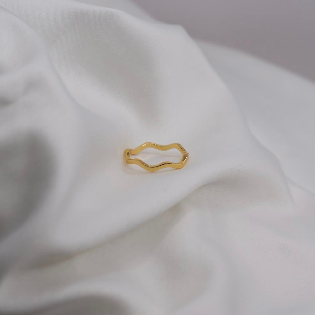 gold wave ring. 18K gold signet ring. Small signet ring. Perfect signet ring. Sterling silver 925. Tarnish free, Hypoallergenic ring.